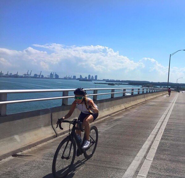 mararoldan's tweet photo. Sundays are better on my bikeπ΄π½π΄π½π΄π½π΄π½ #discipline #miami #keybiscayne #fitnessjourney #strongdiscipline https://t.co/4tV5XRhzj6