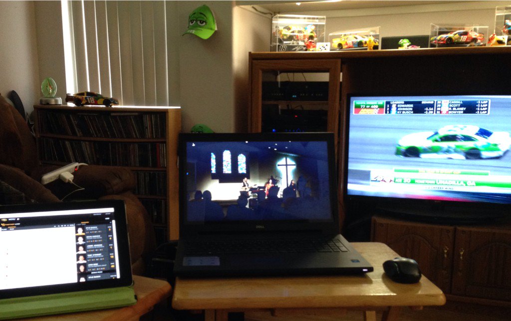 SomeGuyInVegas's tweet photo. Todays #VisualCommandCenter... #NascarFantasy, #SunriseBaptistChurch &amp; #Nascar https://t.co/Q0bkqApoE7