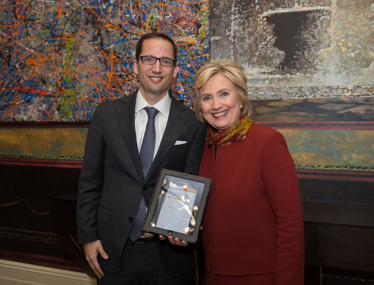 oVoteOwl's tweet photo. Thanks @KaivanShroff! We showed results to @HillaryClinton in January. She was happy to have @YaleSOM's support. https://t.co/u1Ur0HwKuO