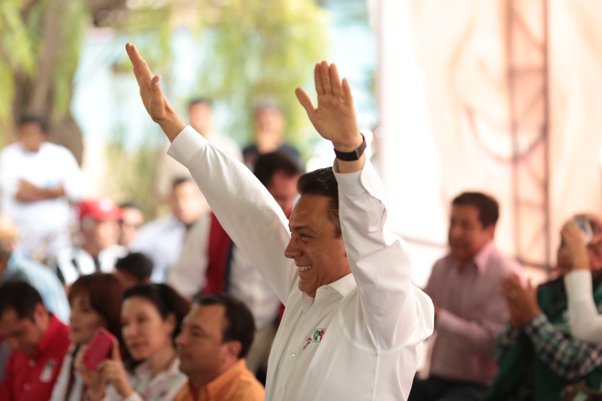 omarfayad's tweet photo. Agradezco a todos en #Tula por su respaldo y confianza en este proyecto. Continuaré trabajando por ti y tu familia. https://t.co/nbCGuUY1eU