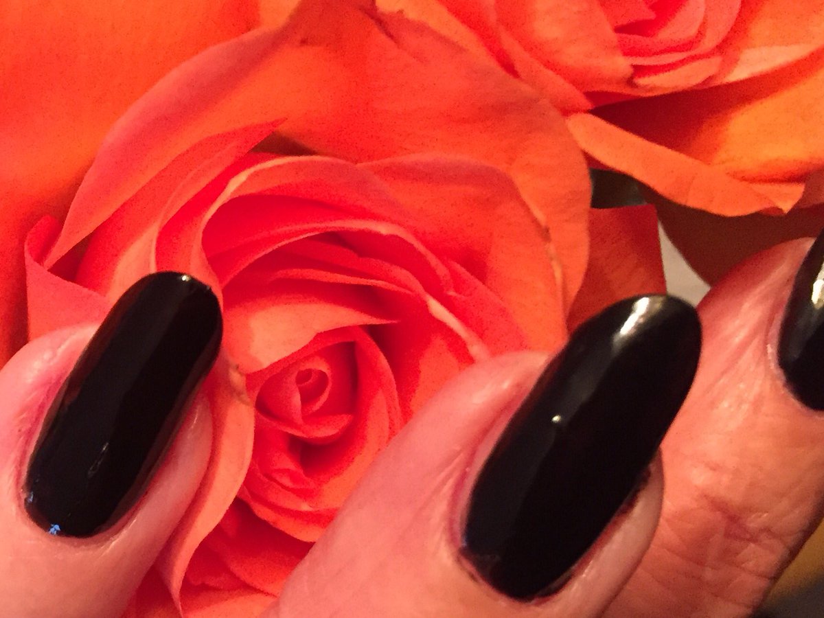 ScratchofSweden's tweet photo. #311 ##jet #scratchnails #scratchnailsusa #scratchofsweden #swedishnailcare #naglar #nails #manicure #beauty https://t.co/u1QGJ6JKxU