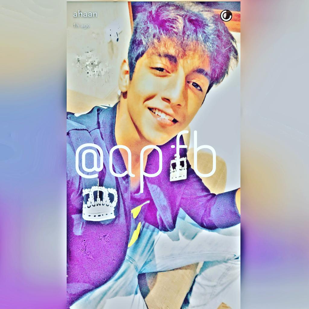 ahaan panday fanbase tweet media
