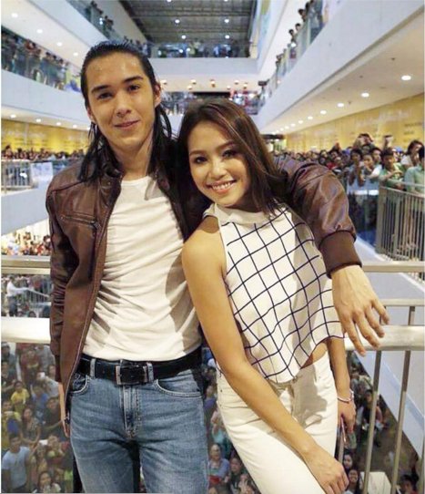 DebuayanRuthzil's tweet photo. ToMiho my loves
#ShowtimeExcitedMuch 
 https://t.co/BW9m5iXTup
