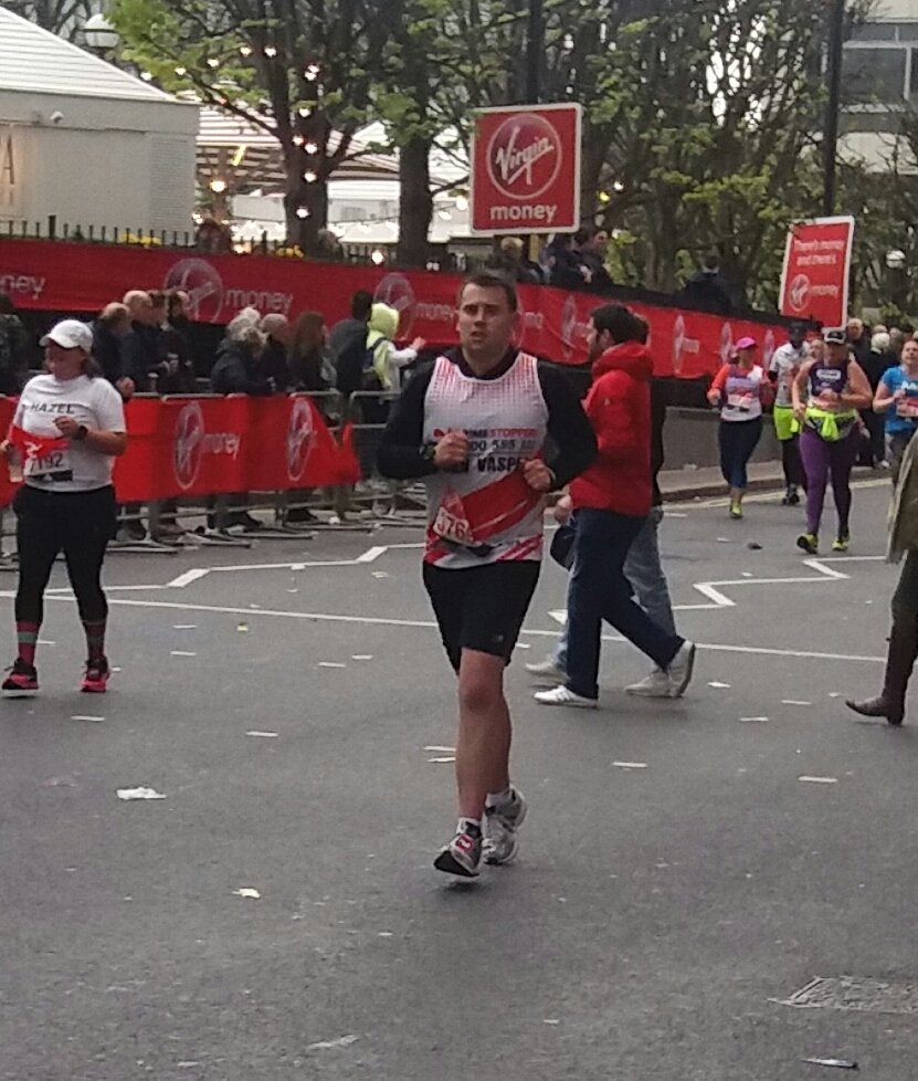 CrimestoppersUK's tweet image. Dan has just passed the cheer point. #LondonMarathon #teamcs