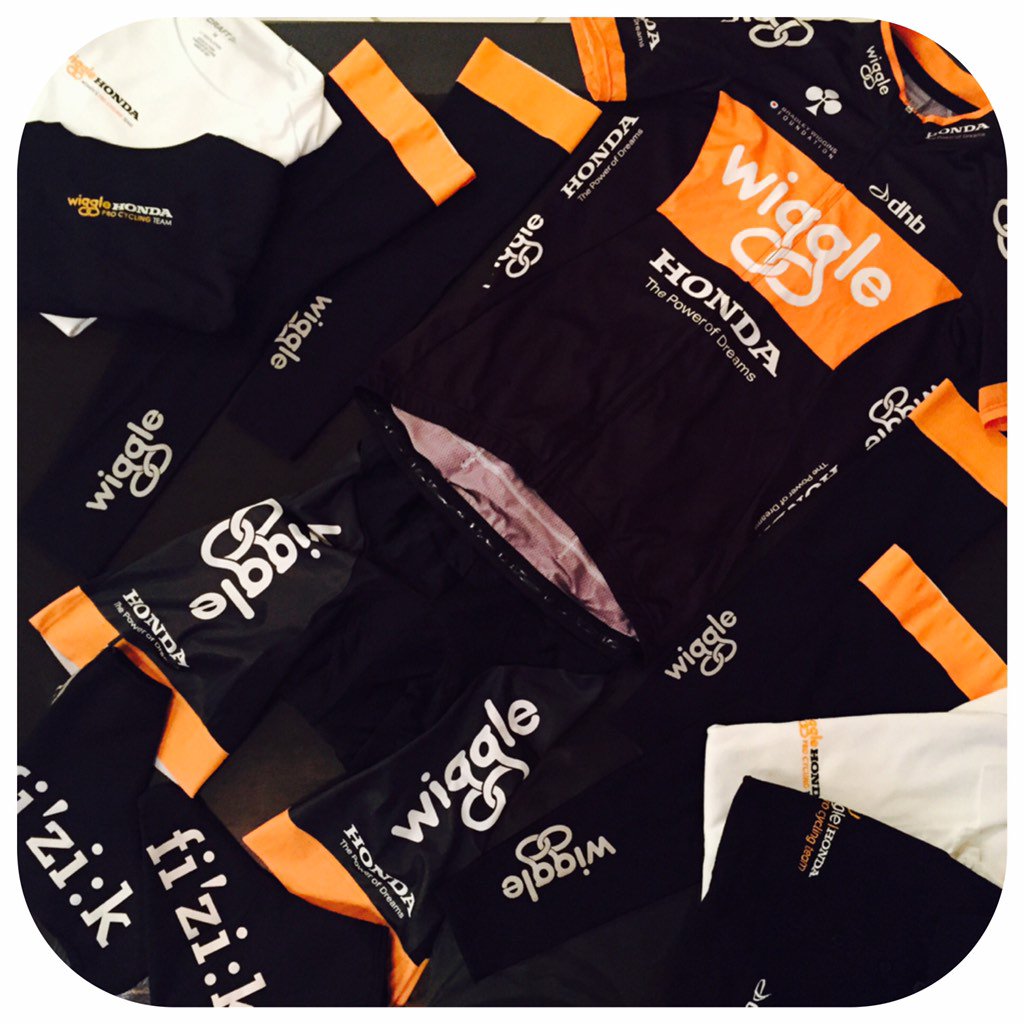 RochelleGilmore's tweet photo. Just retweet this tweet before 11pm CET tonight for the chance to WIN this Wiggle Honda kit! https://t.co/TaGpLLR2JT https://t.co/ruKk1tZB6w