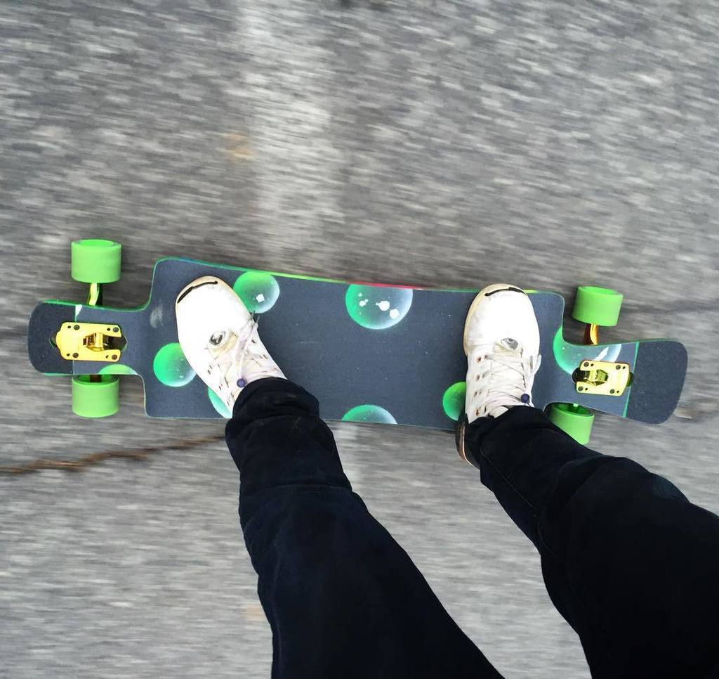 longboardstuff's tweet photo. From: @longboard_living | Always nice to go for a push on a @merkaboards #MerkaEarth double drop deck setup with @b… https://t.co/jVbUSkB4Zy