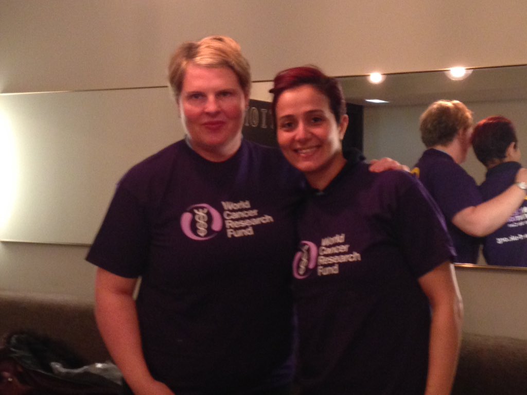 ShortCoursesCPD's tweet photo. Students massaging for #WorldCancerResearch #VMLM16 #volunteers https://t.co/CBK7hplP93