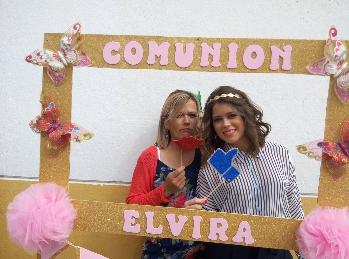 MaariaC96's tweet photo. Comunión Elvira ~ buen diita 😊 https://t.co/K5gon6dmQS