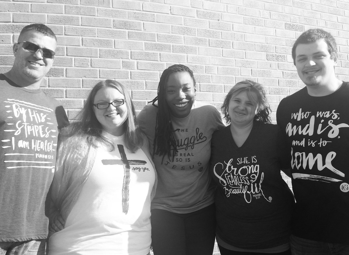 PublicHopeKC's tweet photo. We -- are a crew of promise. π
#WearThePromise https://t.co/MQCIbDAJfL