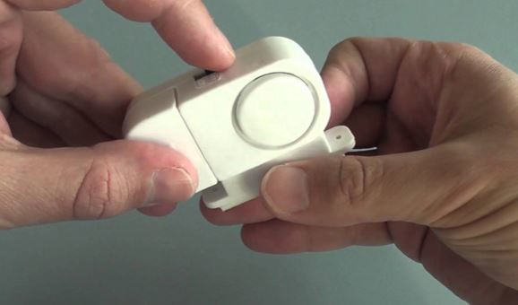 KusicAndKusic's tweet photo. Bring a portable door or window alarm with you when you travel. https://t.co/SbMLopOgsR #K2Security #SurvivalTip https://t.co/8QO7prm3yo