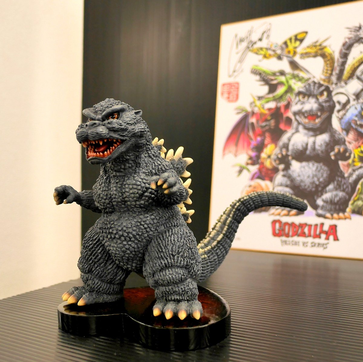 ট ইট র ぺろり イマージュから西川伸司さんのイラストを立体化したゴジラとかちょこんとゴジラ 造型工房キトラから同じくイラストを立体化した昭和 ゴジラa