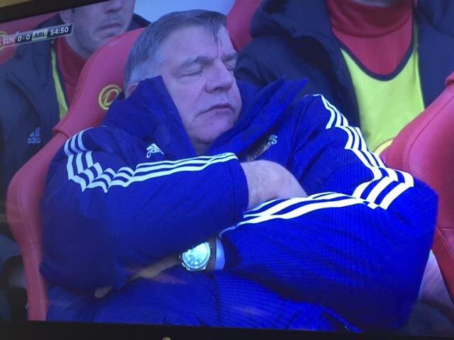 piesportsbooze's tweet photo. When you've just had a massive Sunday dinner and just need a big sleep and a shite... https://t.co/o2iJtvNfhI