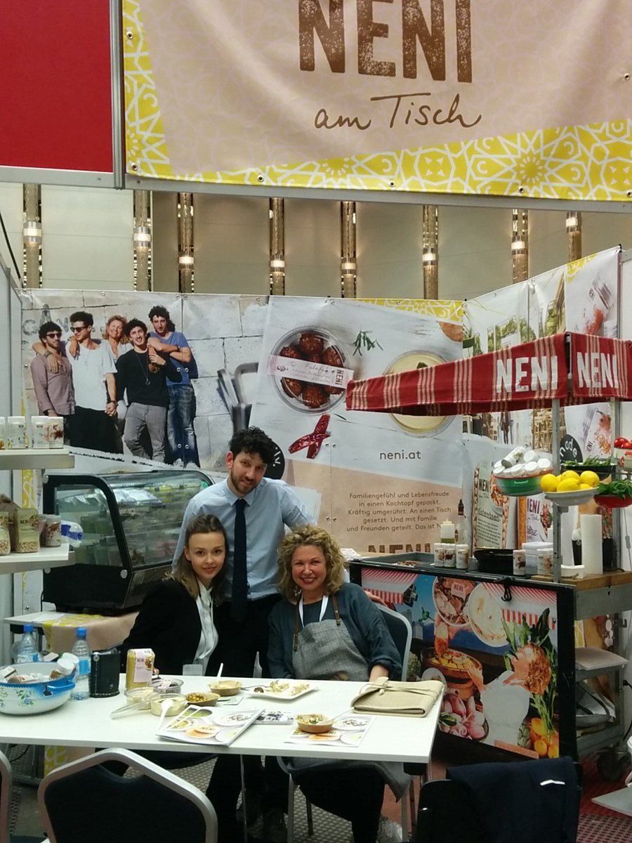 lemit_de's tweet photo. Impressionen von der #lemit mit #Haya #Molcho und #Neni am Tisch #vielfalt40 https://t.co/t9KT9S5brI