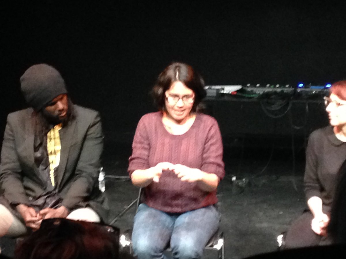 TheaToile's tweet image. Superbe découverte du texte Tabaski de Marie Bachelot Nguyen mis en espace par Laetitia Guedon au @Belleville_TDB !