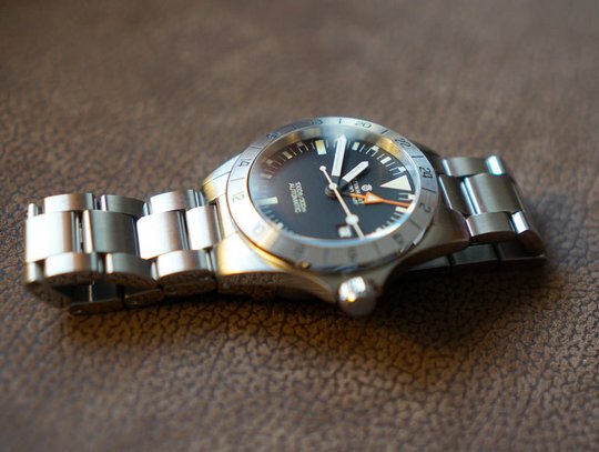 es_hdr's tweet photo. Jarechu nos muestra su Steinhart Ocean Vintage GMT 
https://t.co/ka7rpDAZTC https://t.co/fdJFCpSc9W