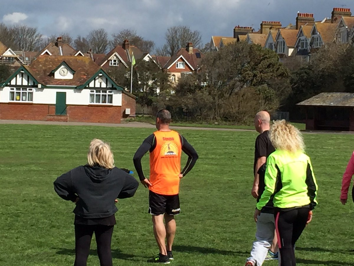 CharityforKids1's tweet photo. Amazing #charity bootcamp with #commandofitness £2900 raised for CFK #makingadifference #Bexhill https://t.co/n0gapqKP0z