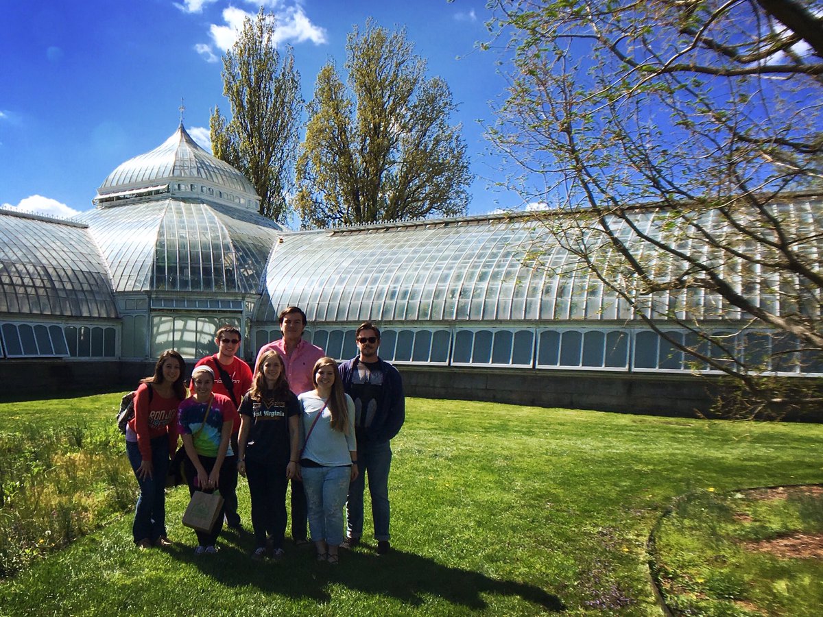 WVUOASIS's tweet photo. Solar House joined @USGBC_WVU yesterday at Phipps Conservatory to learn about the best green building in the region! https://t.co/iLfpnaFvov