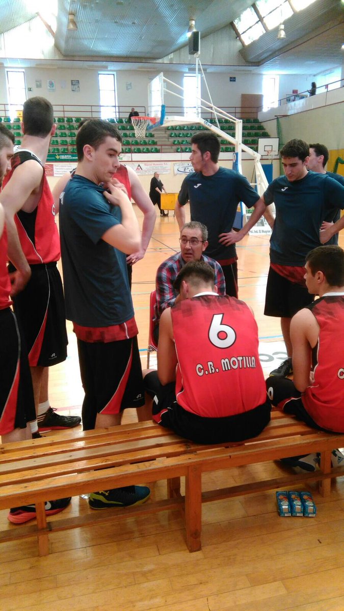 LigaBasketCNC's tweet photo. Descanso en Almansa. 13 arriba Motilla frente @ABJ22171475 #final4LBCALBA https://t.co/qu6vWV7KNm