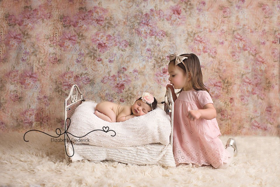 PrenatalPicsLa's tweet photo. Sibling photo shoots are the best! #babysfirstpicture #baby #mandeville #prenatalpics https://t.co/8MiInu6AOP