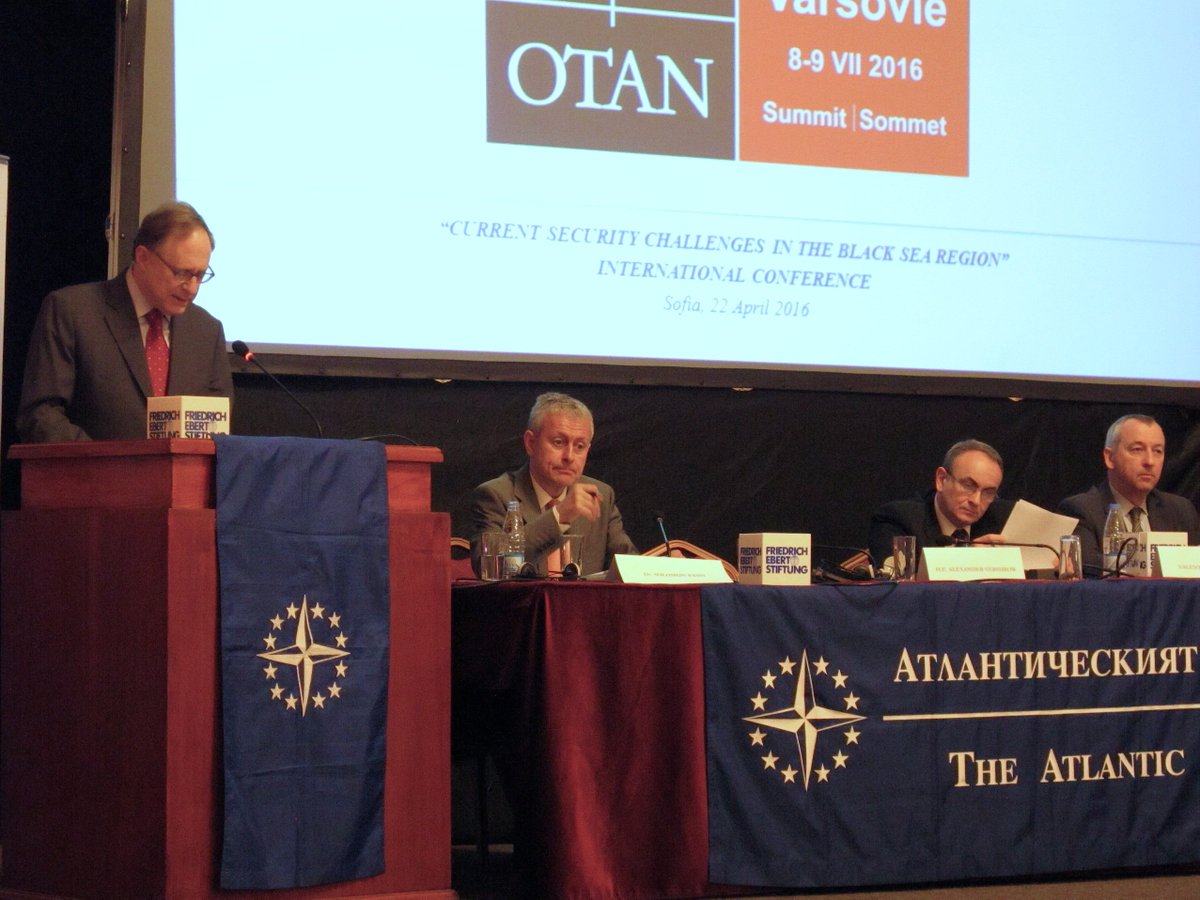 AtlanticClubBG's tweet photo. Keynote speakers in the conference "Current Security Challenges in the Black Sea Region" @PassySolomon #25ACB https://t.co/AwOfd6Fy6C