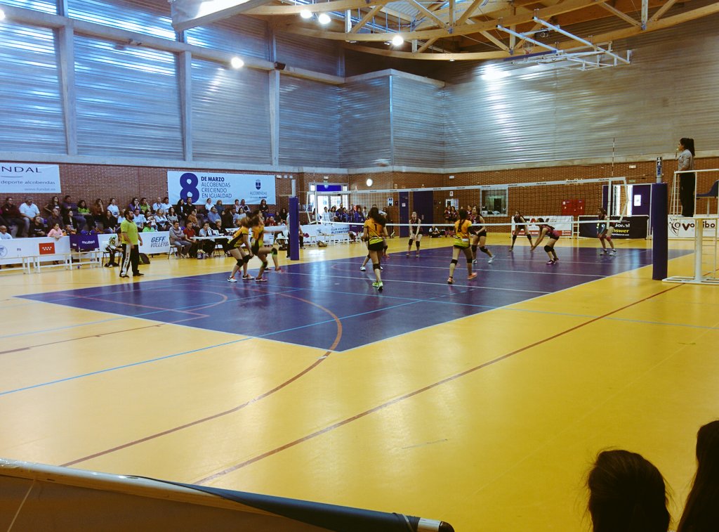 FMadridVB's tweet image. Y @Angry_Hornets Colmenarejo se hace con la victoria ante @voleibolrivas (3-0) en la #FFIF de Alcobendas #Voleibol