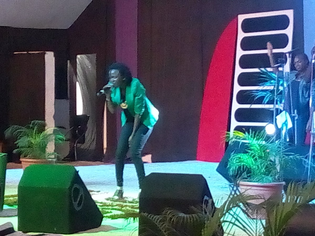 Maggieokoh's tweet photo. Lost in your love Lord
#60MinutesWorship https://t.co/8ydGzMT7zI