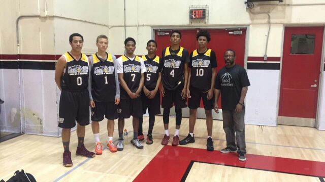 MocMagic's tweet photo. MOC Gold 17u goes 3-1 &amp; wins Consolation Championship #pangossweet16 @FullTimeHoops1 @trigonis30  @devin_ugland https://t.co/EdSuGzOjLa