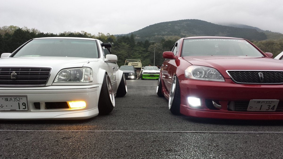 せかいのやまけそ 19 A Twitter 昨日でも思ったけど やっぱり俺は魅せれて走れる車が好きだ ワイも内装はしっかりドリ車やで ˇwˇ