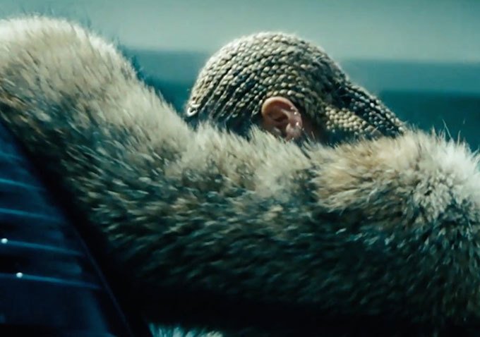Who directed #LEMONADE? Here are 7 filmmakers behind Beyoncé's visual album: bit.ly/26mOvox <a href="/Beyonce/">BEYONCÉ</a>