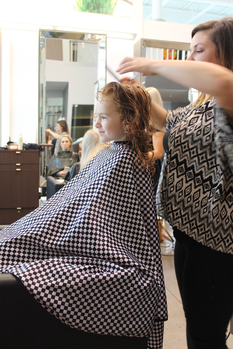 Hallsorama tweet media