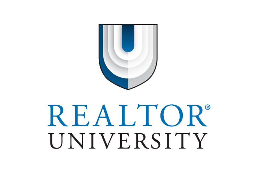 TRrealtors's tweet photo. Here is Leanne's experience at the @realtoruniv Click here! https://t.co/apeT3vtClw #realestateprogram https://t.co/J3nyJrx6M1
