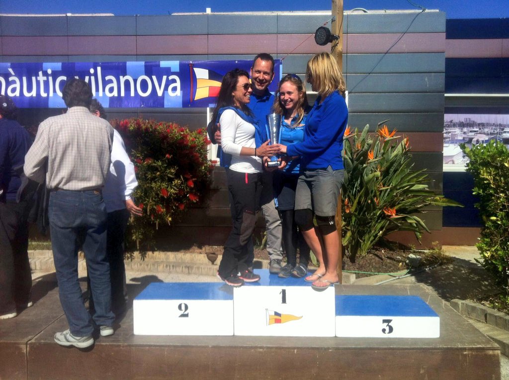 AnnaSoleD's tweet photo. Regata #interclubs de cruceros en Vilanova acabada, primera posición de #orc4 con el Paraná! Muy contenta! 😊 #vela https://t.co/x2s4ti4Q3i