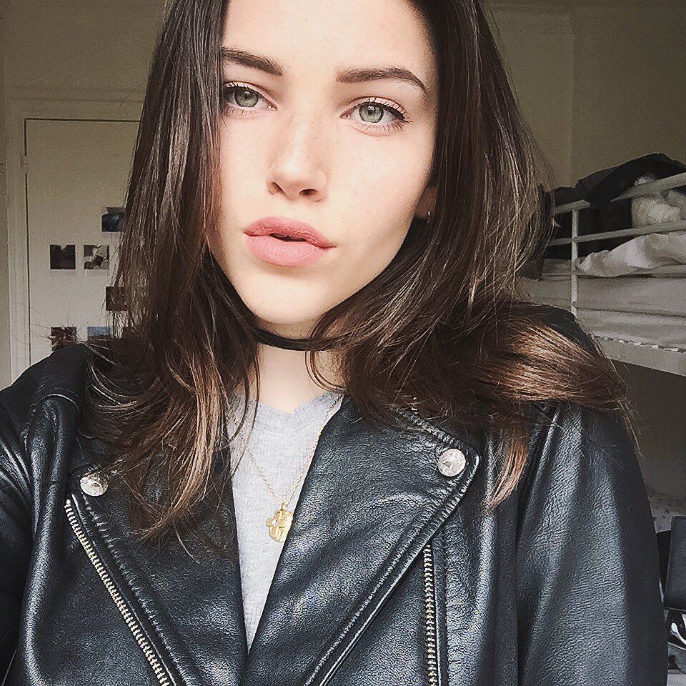 nolwennfjn's tweet photo. Gerald what's good ☁️ https://t.co/OGNJKVJZSO