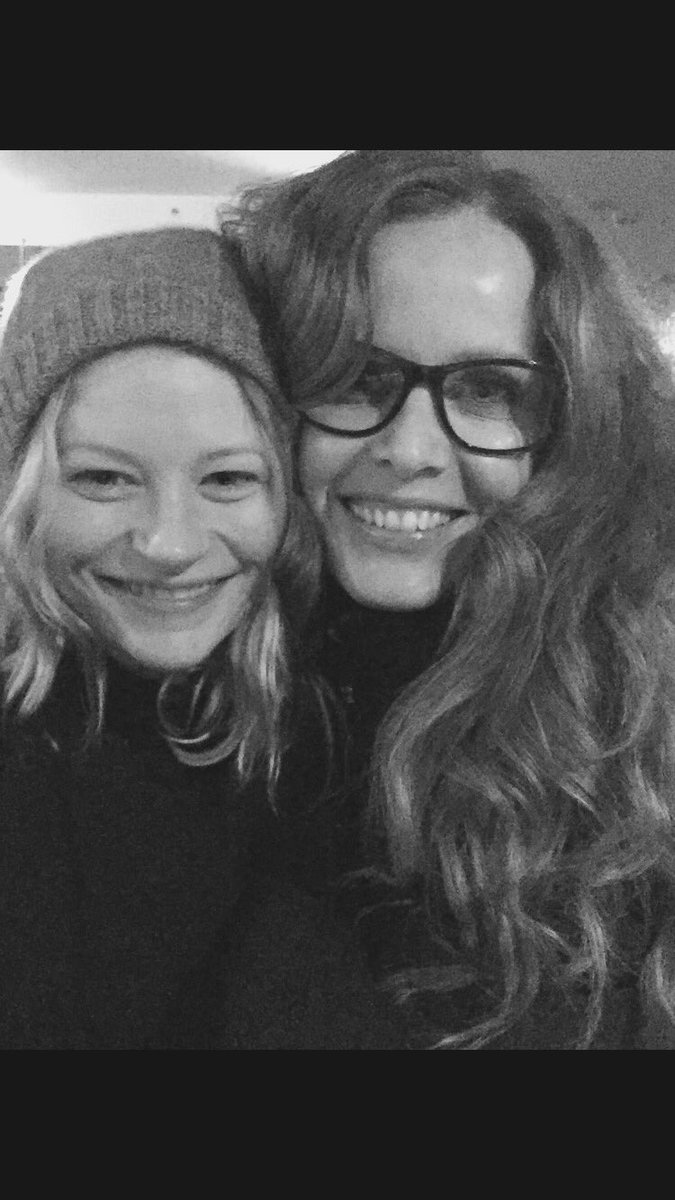 emiliederavin's tweet image. Happy Birthday to this wickedly wonderful woman &amp;amp; one of my best friends @bexmader #bexilie 💙💚