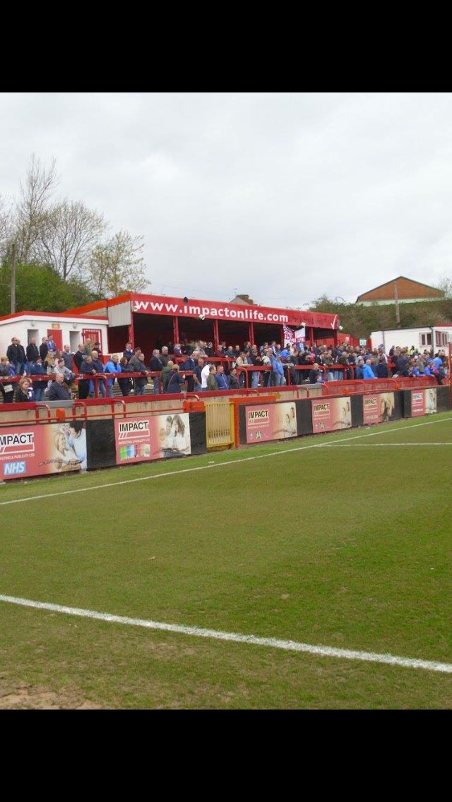 clare_jeffs's tweet image. Just some of the @SCFCmedia fans at Alfreton yesterday. Loads to the side and plenty stood on the hill! #classfans