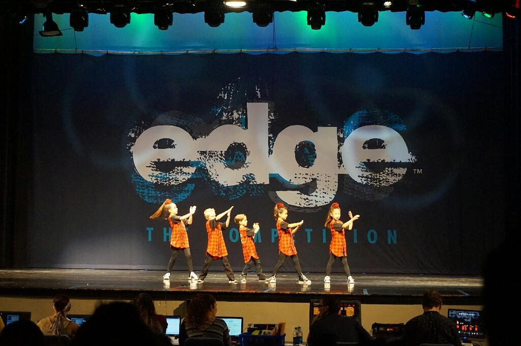 HarrisonsFavs's tweet photo. Had a great day competing &amp; winning w/my crew!  Loved our time on and off stage!  #crew #squadgoals #dancers #trcdc https://t.co/ulZc12Uuiv
