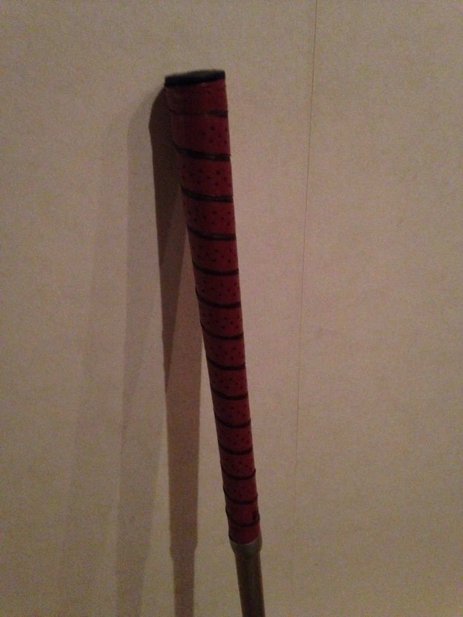 GolfJohan's tweet photo. Do you guys remember this?
I feel like an old school #Pro, bc changed grip today #oldschool #Makser #WoundGrip 😅⛳️ https://t.co/A3ZO56fJ32