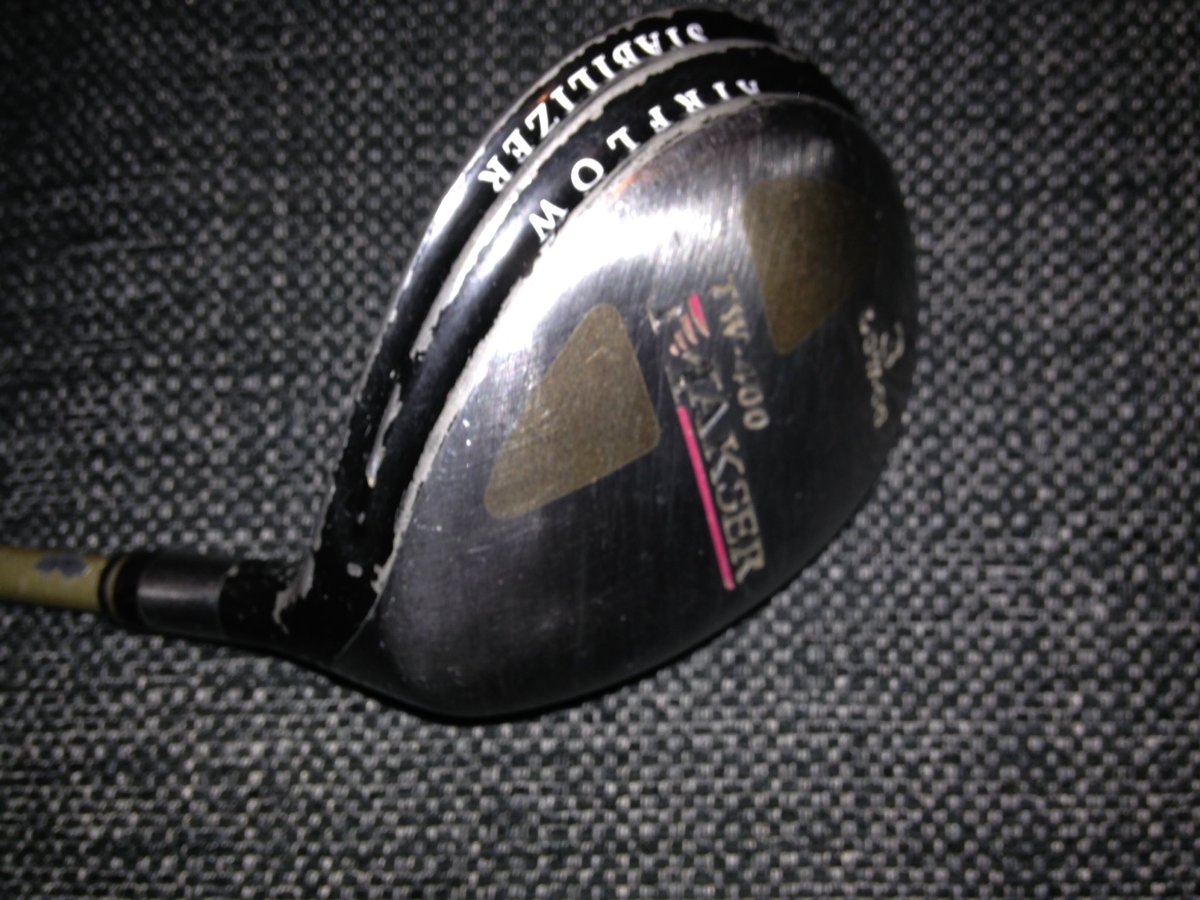 GolfJohan's tweet photo. Do you guys remember this?
I feel like an old school #Pro, bc changed grip today #oldschool #Makser #WoundGrip 😅⛳️ https://t.co/A3ZO56fJ32