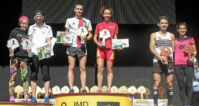 #Running | Lay y Robles se imponen en la Popular Parque Vega de Triana. Vía <a href="/IMDSevilla/">IMD Sevilla</a>
ow.ly/4n2wF8