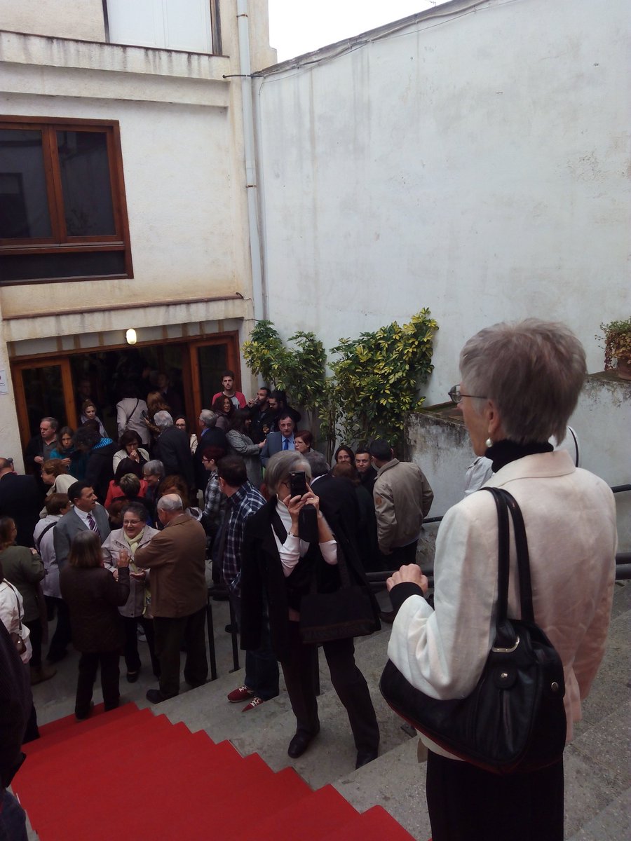 #CINEMA!
Acabem vetllada #tercergadoADM amb copa de cava i últimes fotos en l'alfombra vermella <a href="/tercergradopeli/">TERCER GRADO</a>