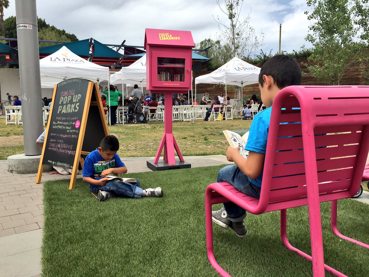 GrandPark_LA's tweet photo. #SpringtimeReads is Poppin' up over @LAPlazaLA ๐ Visit them today during their #dรญadelosniรฑos event! https://t.co/ZHAkL4BiHX