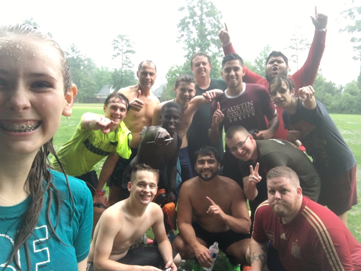 Atascocita_tsm's tweet photo. Sports Day Was...
💯🐳🐬💦💦🏊🏽🚣🏻💦💦🐠🐟💯 https://t.co/oC28Cntc8P
