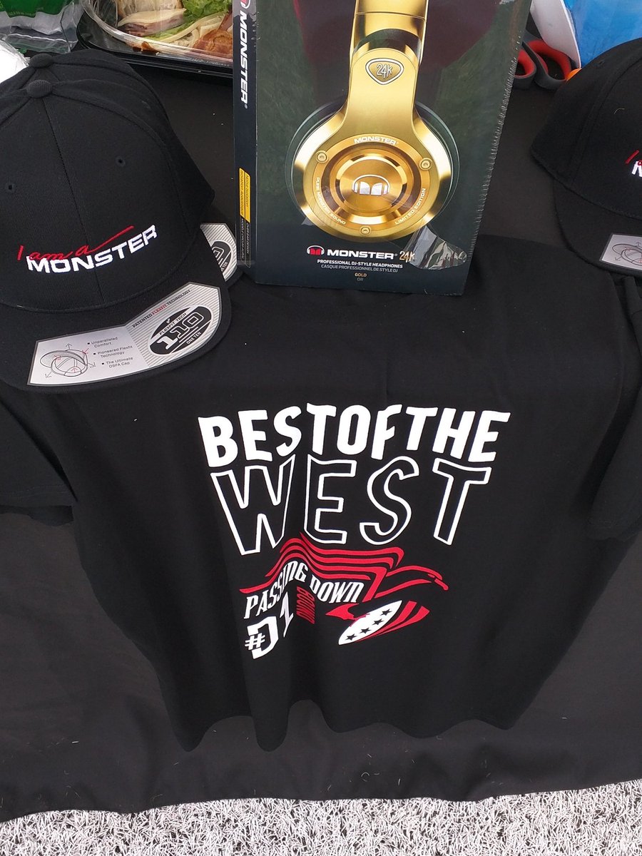 PassingDown's tweet photo. Who's taking home the #BestoftheWest7 #MonsterMVP @MonsterProducts https://t.co/pg1hxxkYwh