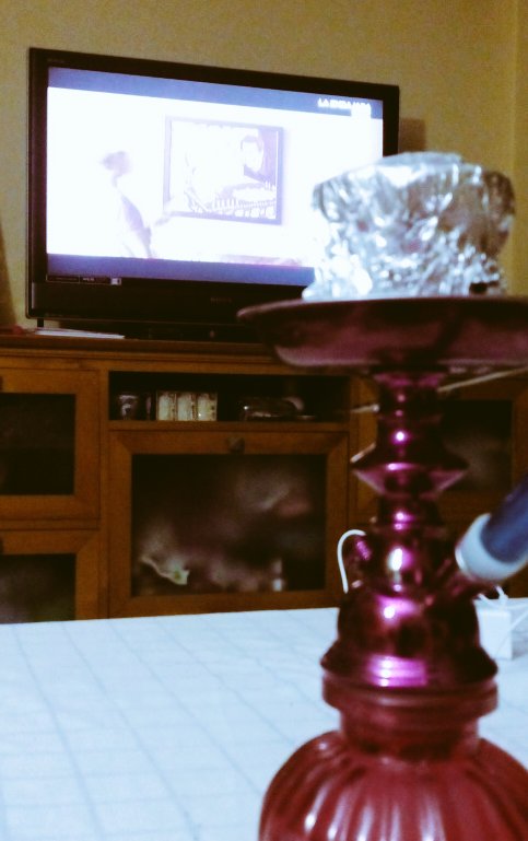 Paty_83DH's tweet photo. Momentos que mencantan! Con mi @DeyanyraSevilla #Pelicula 📺 #Cachimbita 💨 #Charlitas 😉 https://t.co/5Kdo6lZkEv