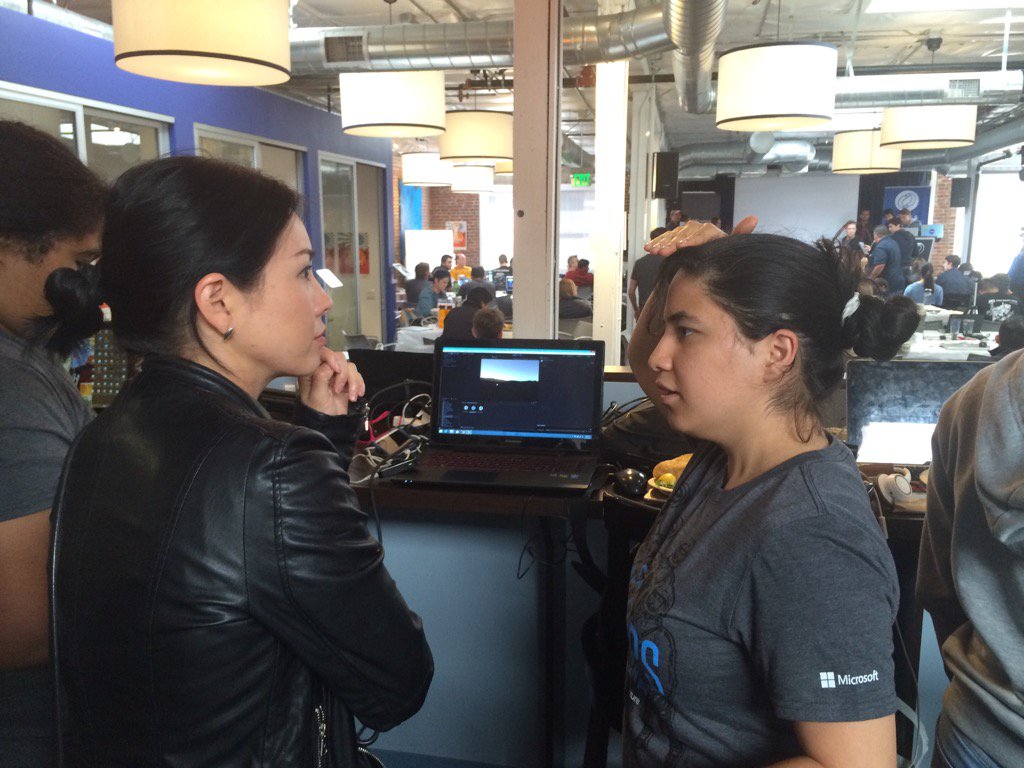 SpaceApps's tweet image. Team #starloop @cybercodetwins show their demo to @NASAJPL&apos;s Jessie Kawata @spaceapps
