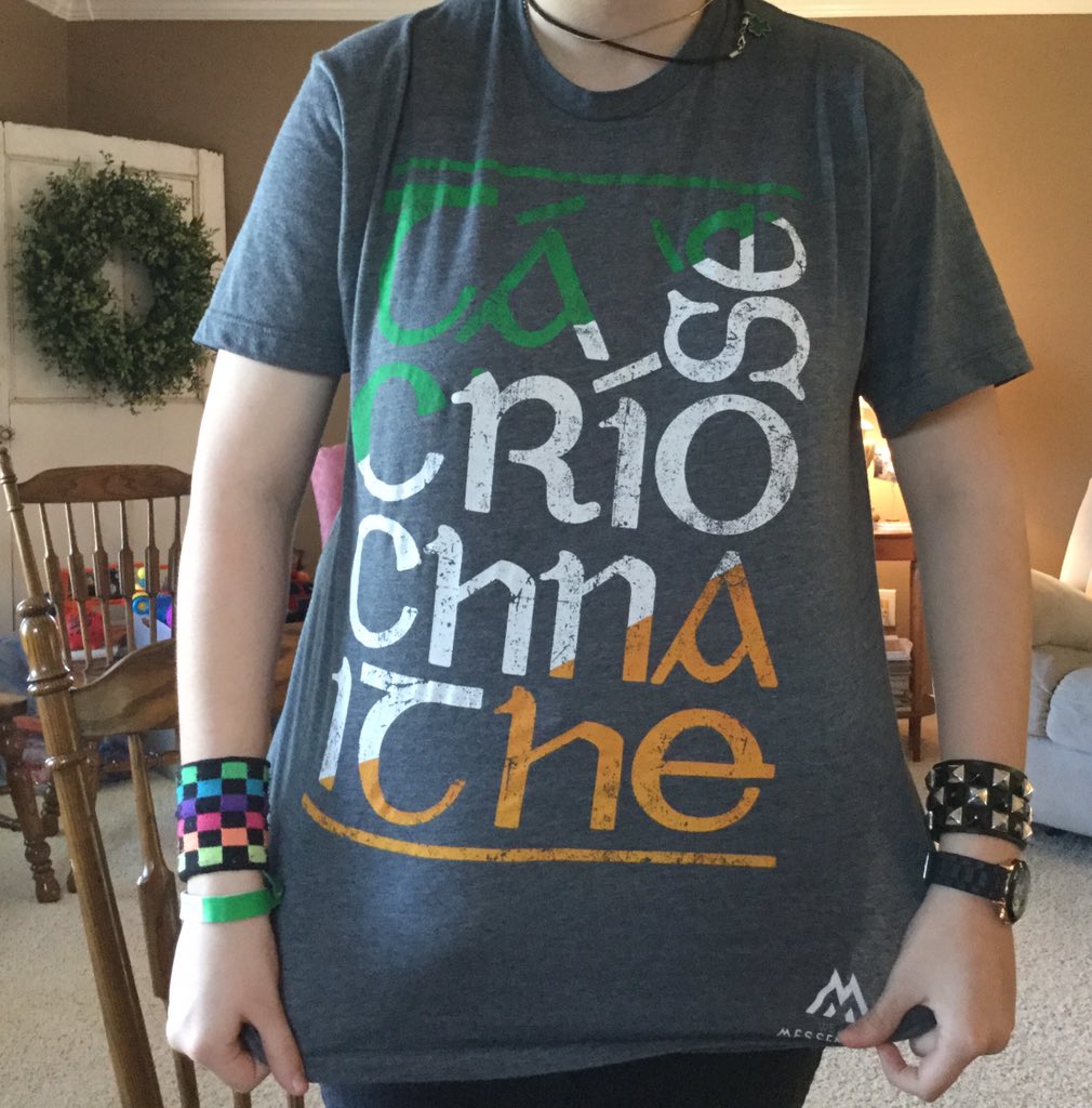 otarybethany's tweet photo. @MessengersMusic hey I got this awesome shirt but what does it say? https://t.co/GDS0kkWVOO
