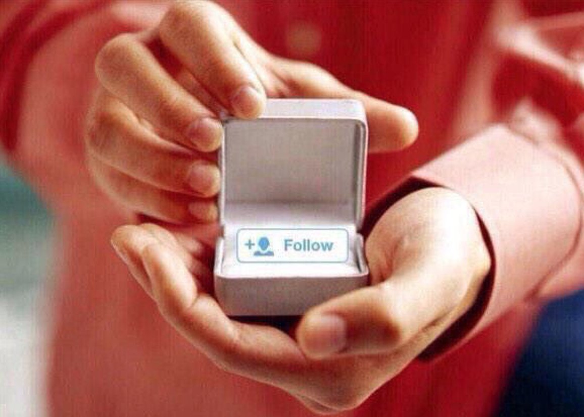 AxelOutfitters's tweet photo. Do you accept? https://t.co/T1quTdD2Cy