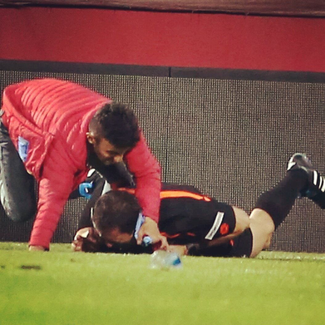 gurbetadami's tweet photo. #Bu #görüntüyü #tasvip #etmem #mümkün #değil #Lakin #adaletin #olmadığı #yerde #anarşi #başlar https://t.co/Epw0fCK2y3