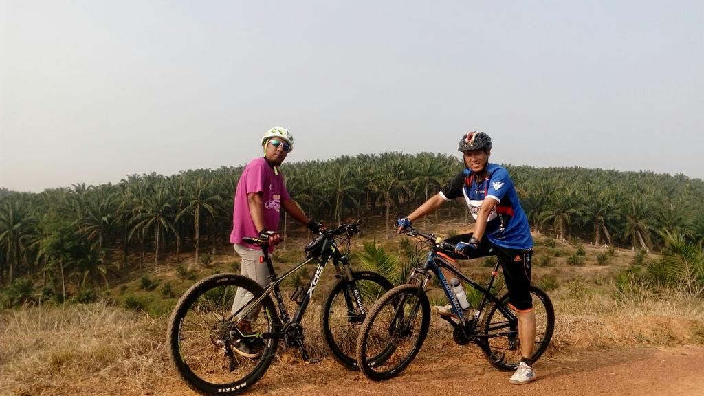 AreefZainol's tweet photo. Mencoba sesuatu yg baru
#offroadmtb https://t.co/swerEai5iX