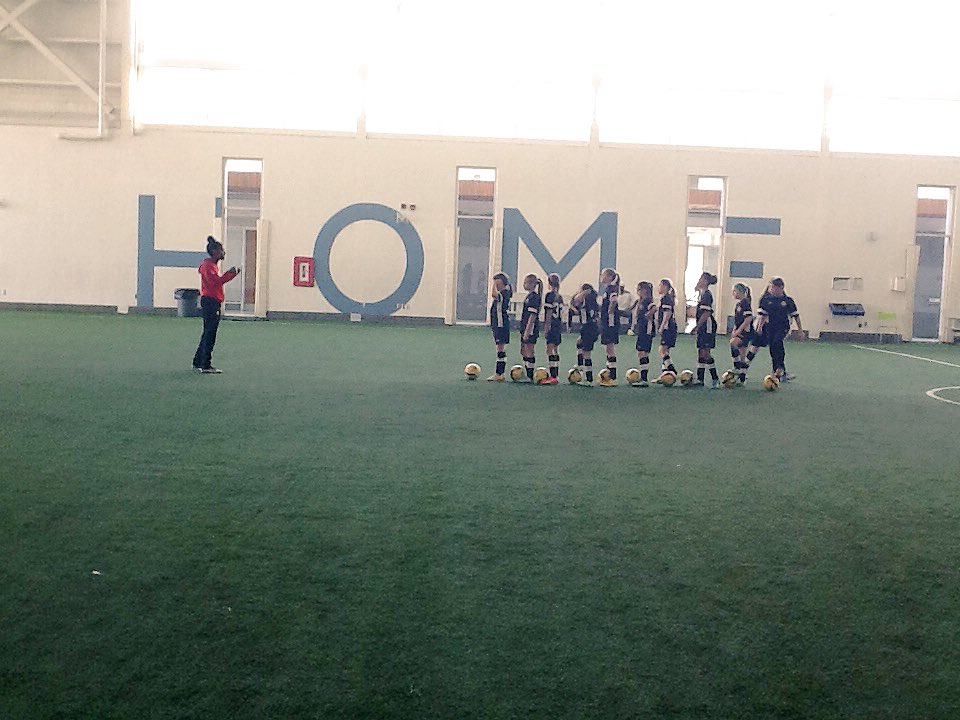 AshleyLawrence's tweet photo. Thank you to the U11 Brantford Galaxy team for the invitation and a wonderful afternoon spent!! ⚽️⚽️⚽️ https://t.co/CUAA5189Zn